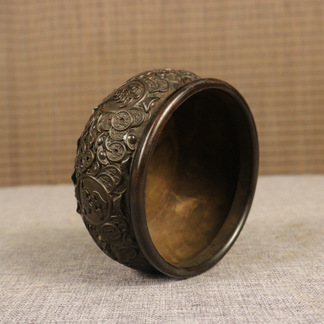 Ornamen pot uang koin relief t - Home Office Depot ulasan dan harga